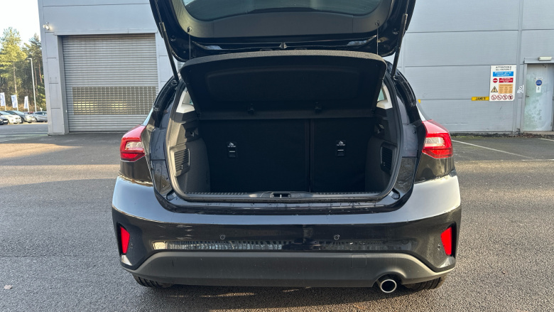 Ford Focus 1.0 EcoBoost Hybrid mHEV 155 Titanium 5dr Auto Petrol Hatchback